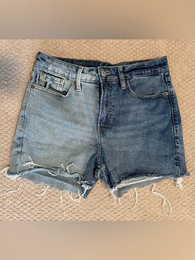 Old Navy Two-Tone Distressed Denim Jean Shorts - Blue